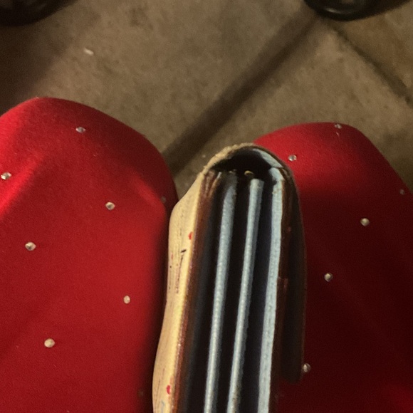 Louis Vuitton Colorful Monogram Cream Wallet - Picture 4 of 11